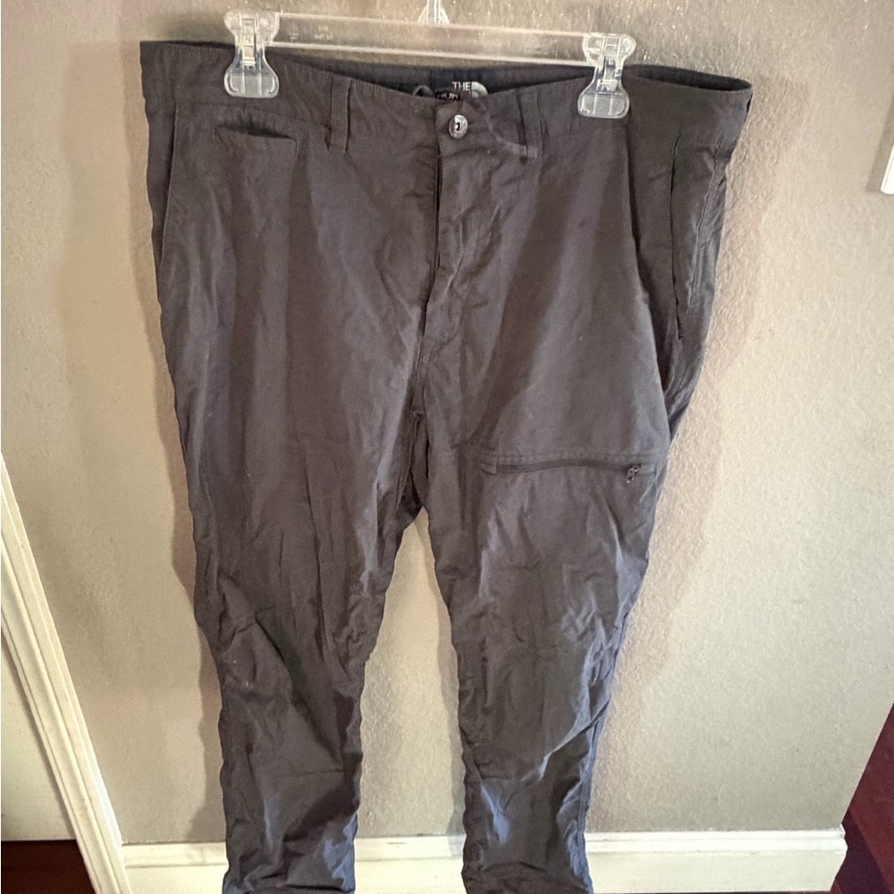 The North Face Men’s Hiking Pants Size 35 Charcoal Trail Outdoor Lightweight